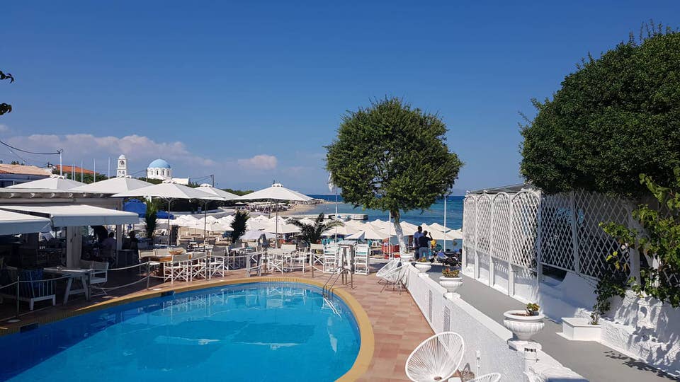 Η Μαρκέλλα Σαράιχα στο Oasis Beach Hotel