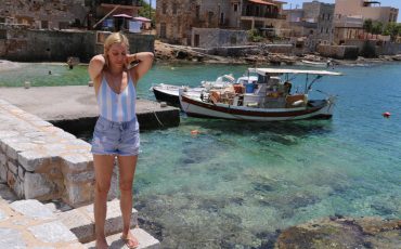 H Μαρκέλλα Σαράιχα με το travelgirl.gr στον Γερολιμένα