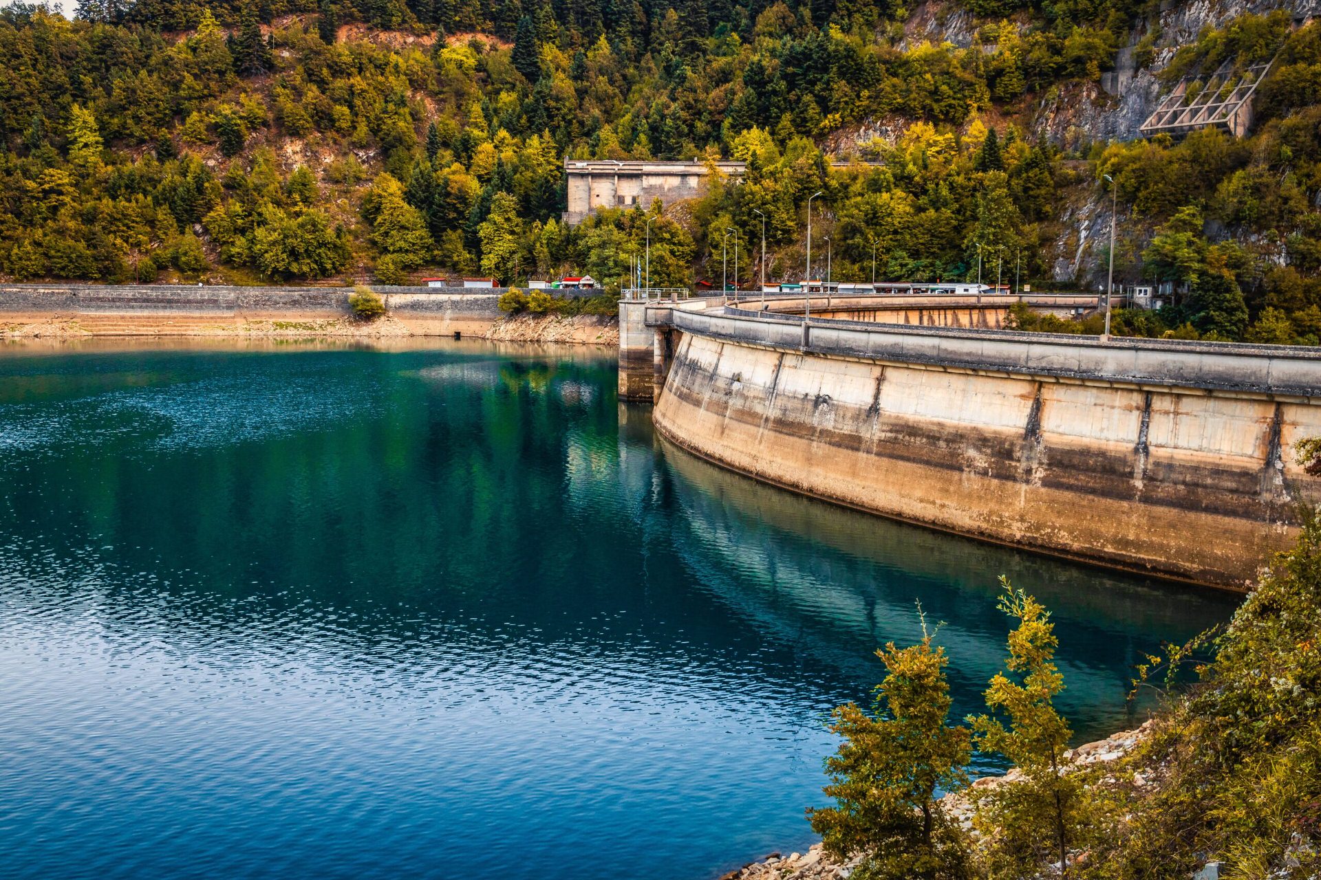 Λίμνη Πλαστήρα: Το travelgirl.gr σε ξεναγεί στον απόλυτο εναλλακτικό προορισμόΠηγή φωτογραφίας: https://www.travel.gr/