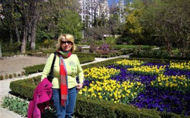 H Bίβιαν Μητσάκου μας ξεναγεί στο Πάρκο Ρετίρο της Μαδρίτης