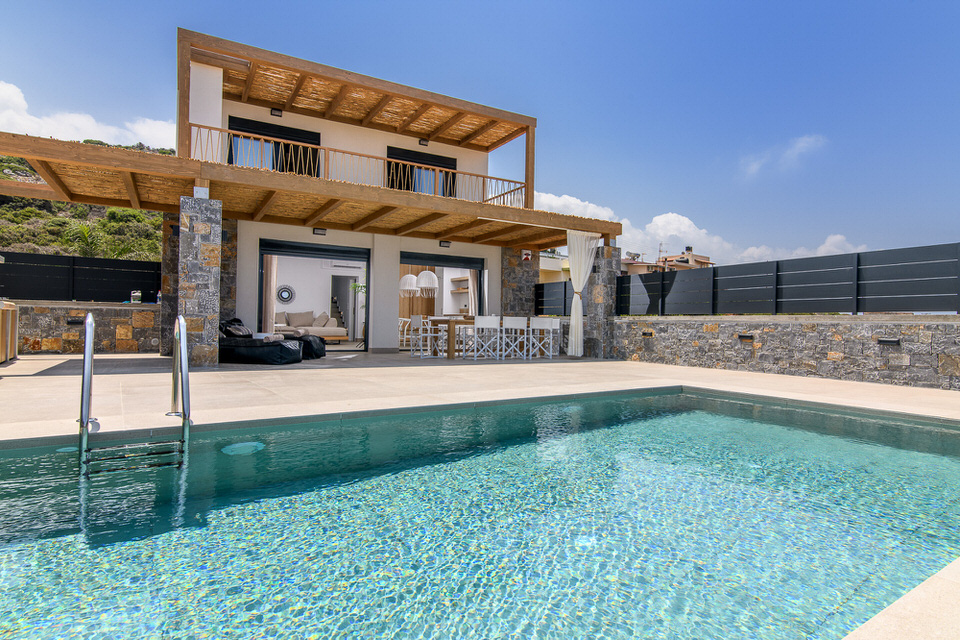 Οι Calma Luxury Villas στο Σίσι της Κρήτης