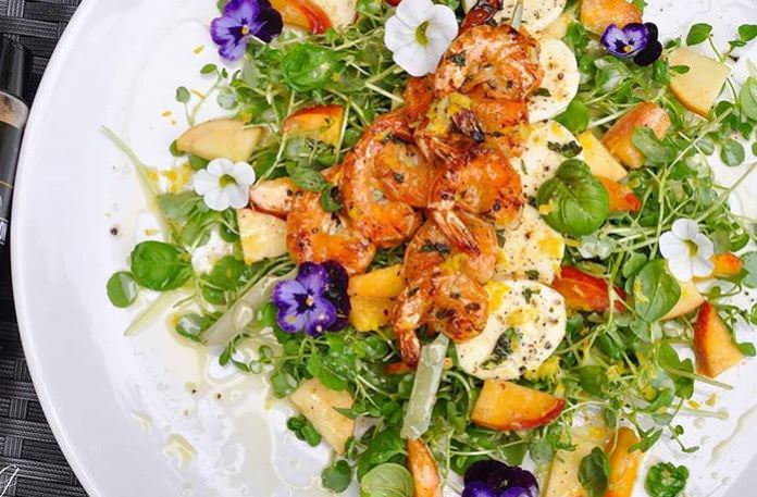 Συνταγή για την πιο νόστιμη σαλάτα με γαρίδες!
