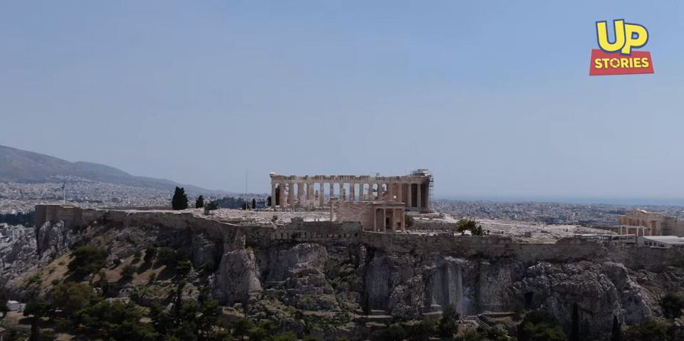 Αθήνα-Μοναστηράκι: Οι ταράτσες στέκια της πόλης με την μαγευτική θέα στην Ακρόπολη από ψηλά (video)