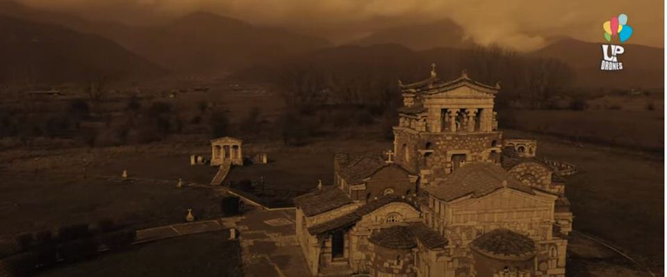 Αγία Φωτεινή Μαντίνειας: Οδοιπορικό σε μία από τις πιο παράξενες εκκλησίες του κόσμου (video)