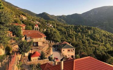 Πέρκος: Ταξίδι στο άγνωστο χωριό της ορεινής Ναυπακτίας