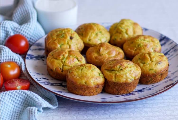 Συνταγή για muffins με κολοκυθάκια και φέτα!