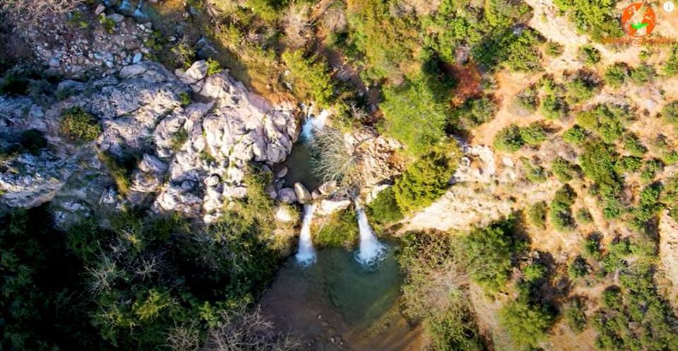 Ο διπλός καταρράκτης Βαλανάρη της Πεντέλης