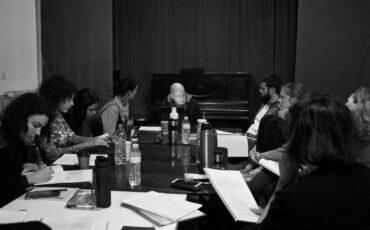 Η εμβληματική «Παρεξήγηση» του Αλμπέρ Καμύ έρχεται τη νέα χρονιά στο Θέατρο Τέχνης