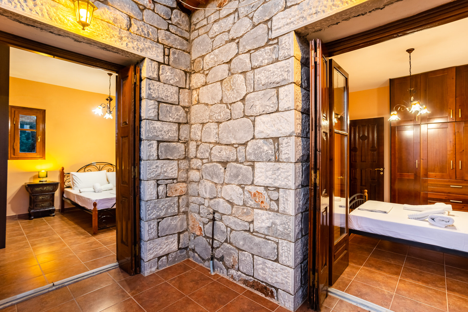 Stone Luxury Villas: Οι πέτρινες βίλες της Μάνης που σου υπόσχονται μία αξέχαστη διαμονή