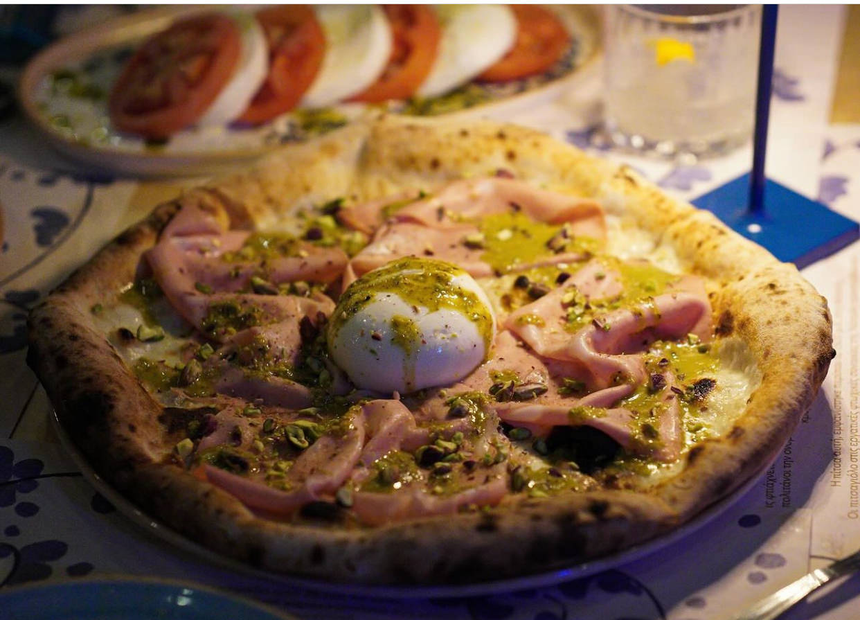 “Mamy blue”αυθεντική pizza napoletana στην καρδιά της Γλυφάδας!