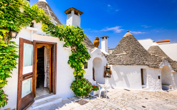 Alberobello: Ταξίδι στο μεσαιωνικό χωριό της Ιταλίας Creator: emicristea | Credit: Getty Images/iStockphoto