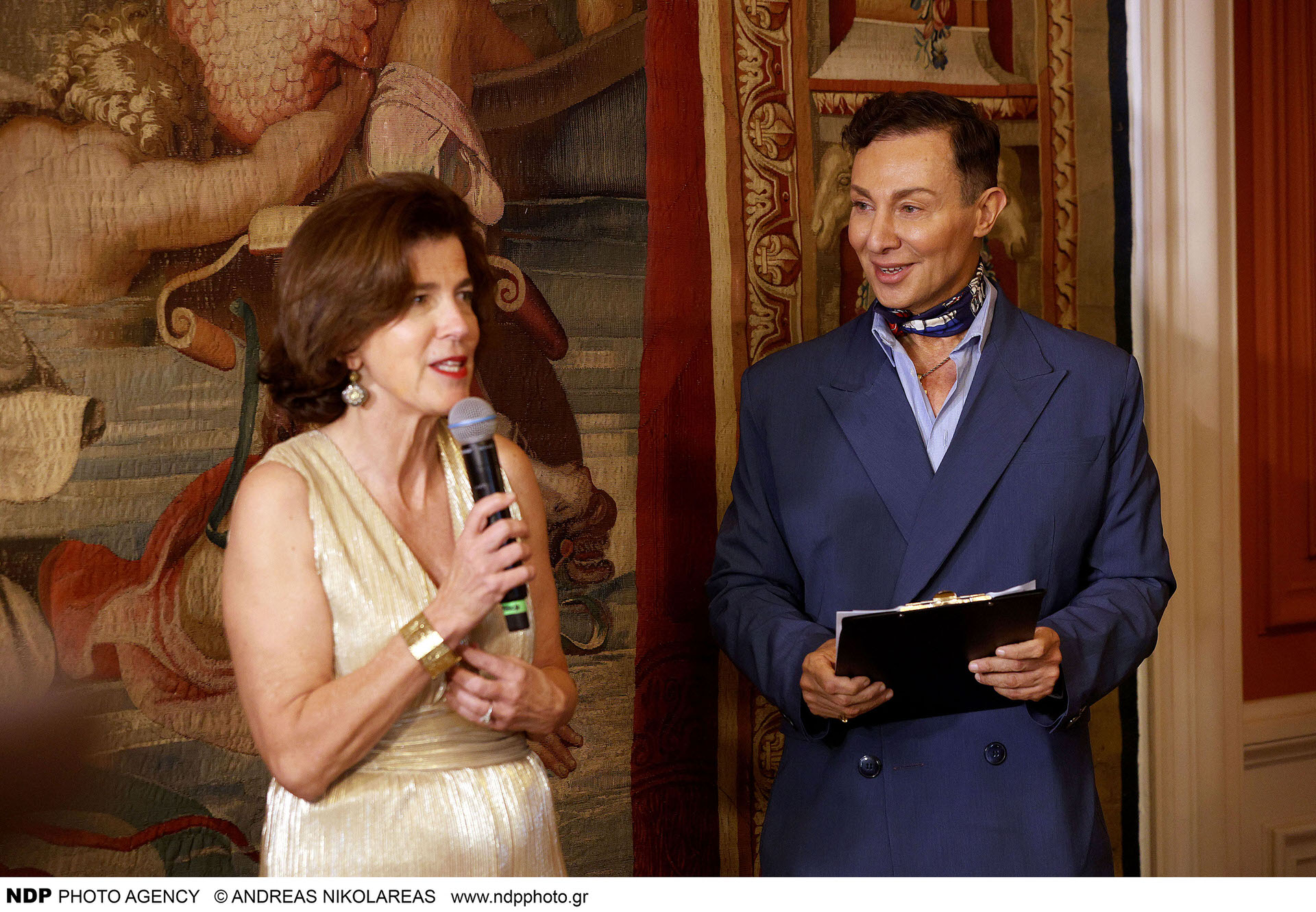 Ο Βασίλειος Κωστέτσος παρουσίασε την συλλογή του «L’Olympien Art Couture» στην Πρεσβεία της Γαλλίας