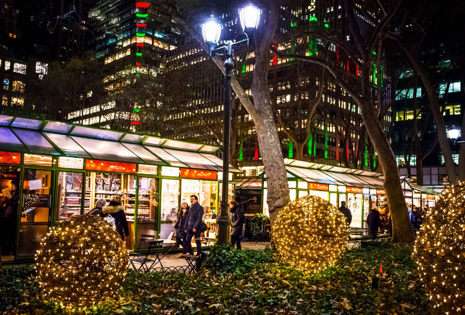 η χριστουγεννιάτικη αγορά του Bryant’s Park στη Νέα Υόρκη